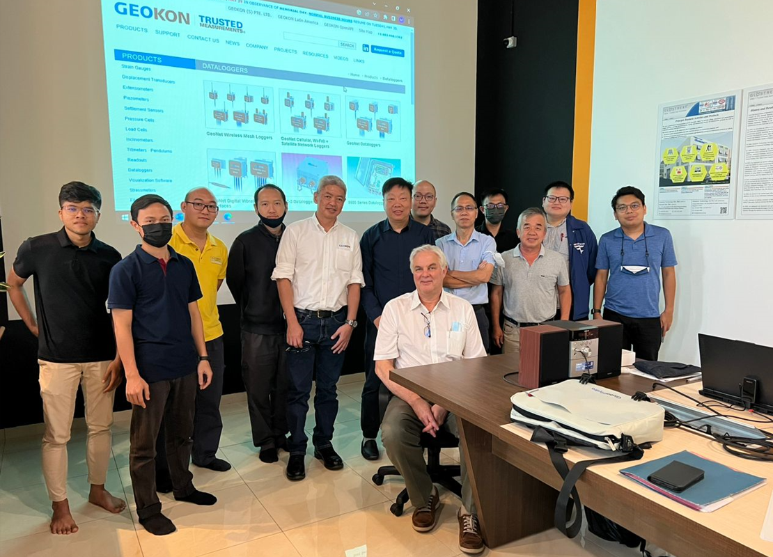 Geokon visit to Glostrext Malaysia